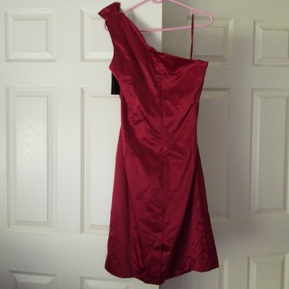 NWT Spiegel Formal Red Satin Gown size 18 - Picture 4 of 11